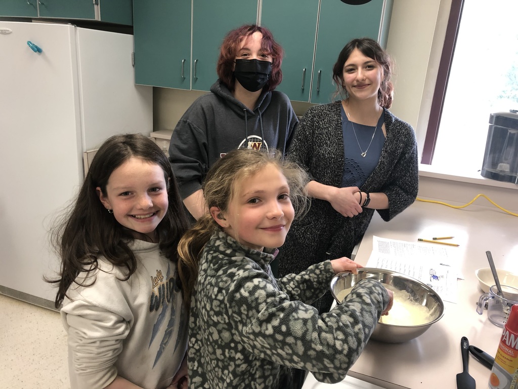 students mixing the pancake batter
