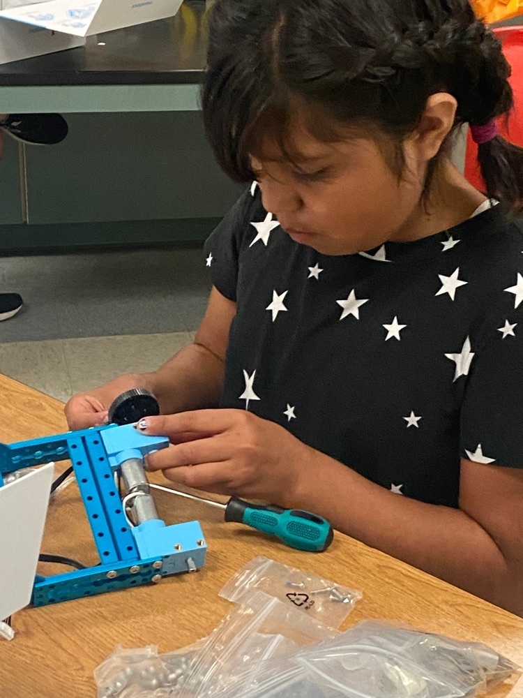 student building her bot